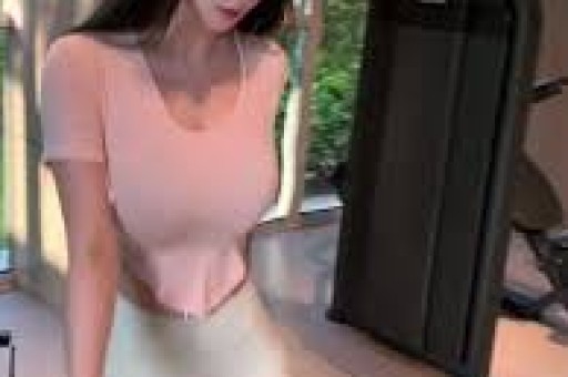谢娜演唱会结束不到两天让人担心一幕发生李小冉圈内处境曝光