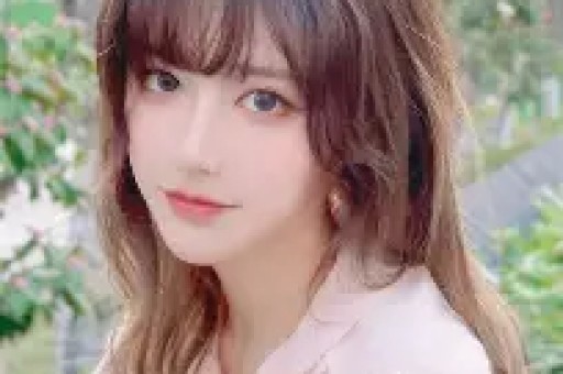 白鹿黑历史被大起底对前辈无礼学历造假发布辱华辱女争议视频