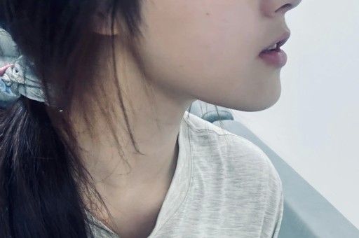 宋祖儿小号曝光事件引热议粉丝力证与刘宇宁无恋爱关系